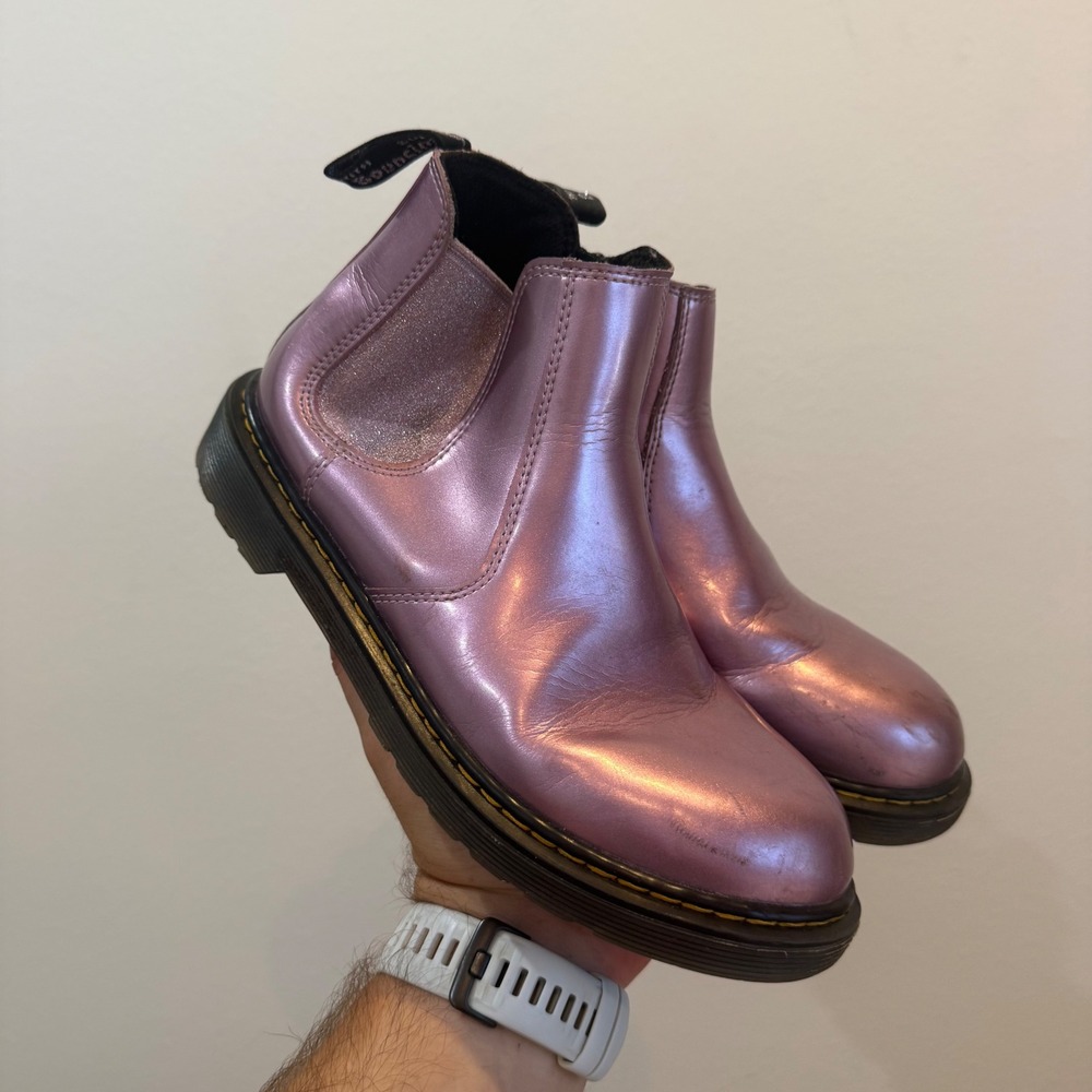 Dr. Martens 2976 Y Metallic Pink Leather Chelsea Boots Size US 6M 7L EU 38
